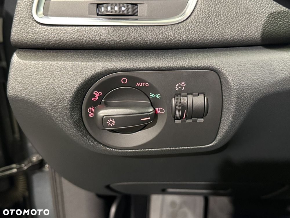 Audi Q3 1.4 TFSI S tronic - 28