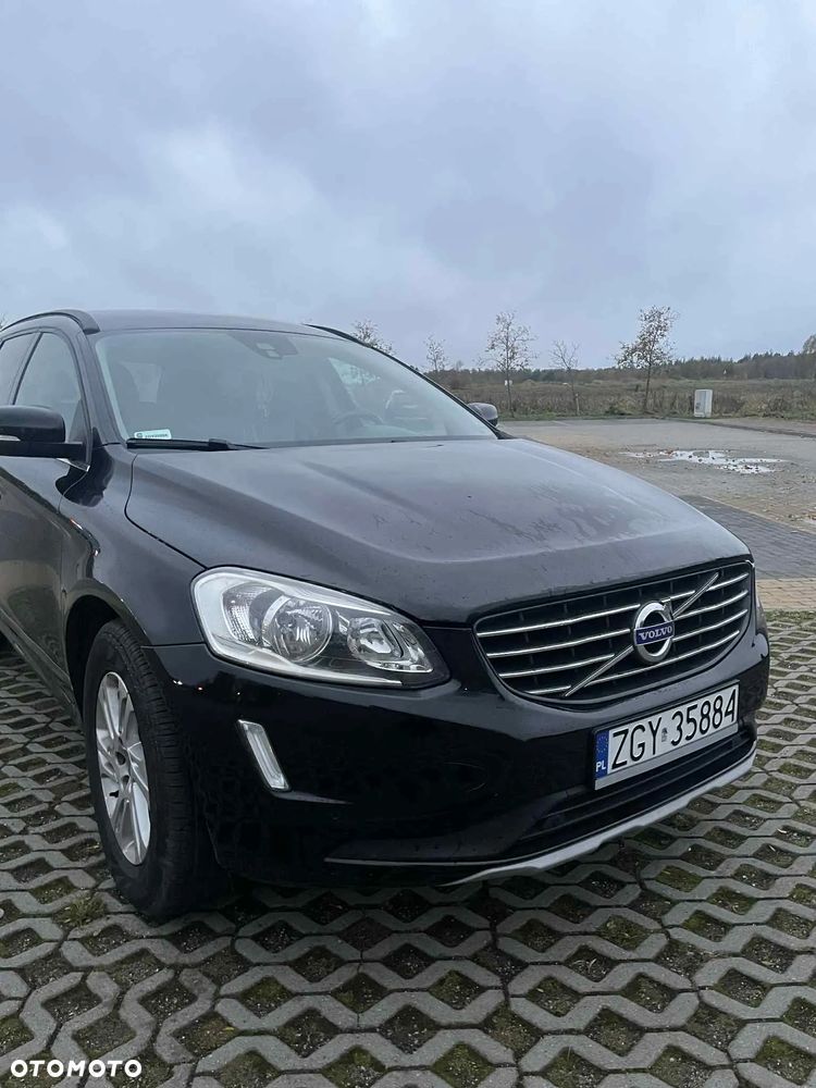 Volvo XC 60 D4 Drive-E R-Design Momentum - 3