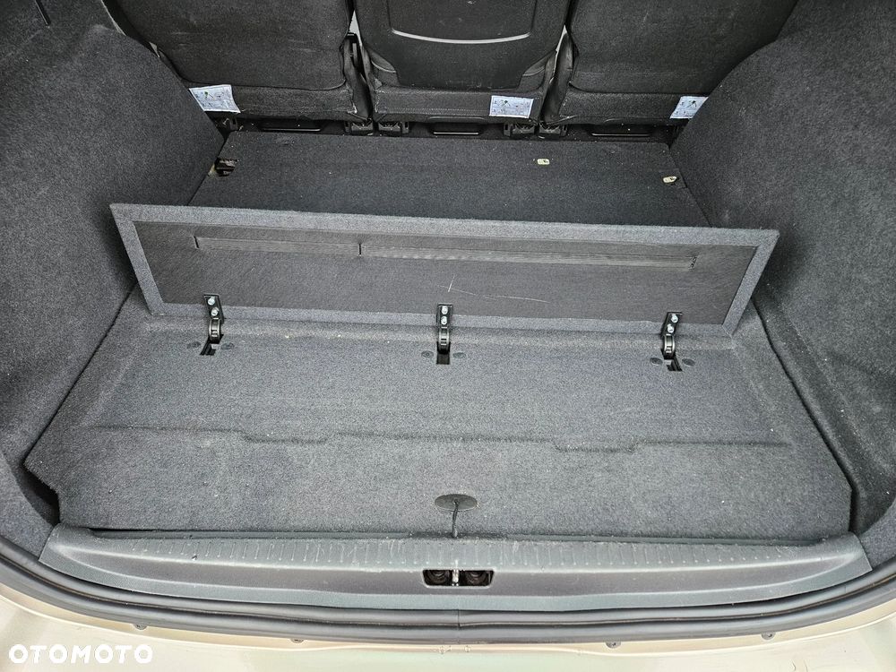 Renault Grand Scenic 1.6 16V 110 Dynamique - 23