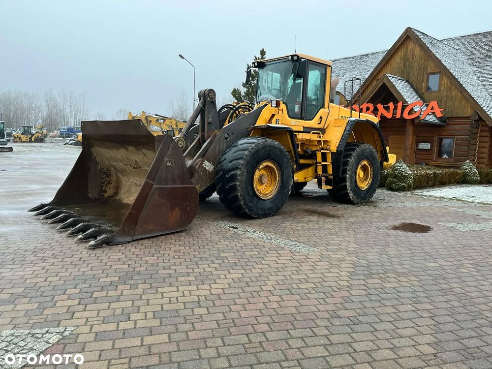 Volvo L180F - 12