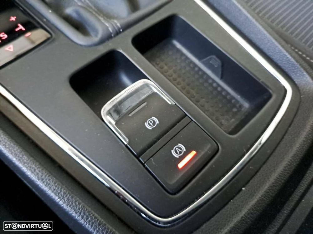SEAT Leon 1.6 TDI Style DSG S/S - 18