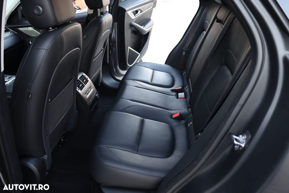 Jaguar F-Pace P400e AWD R-Dynamic HSE - 20