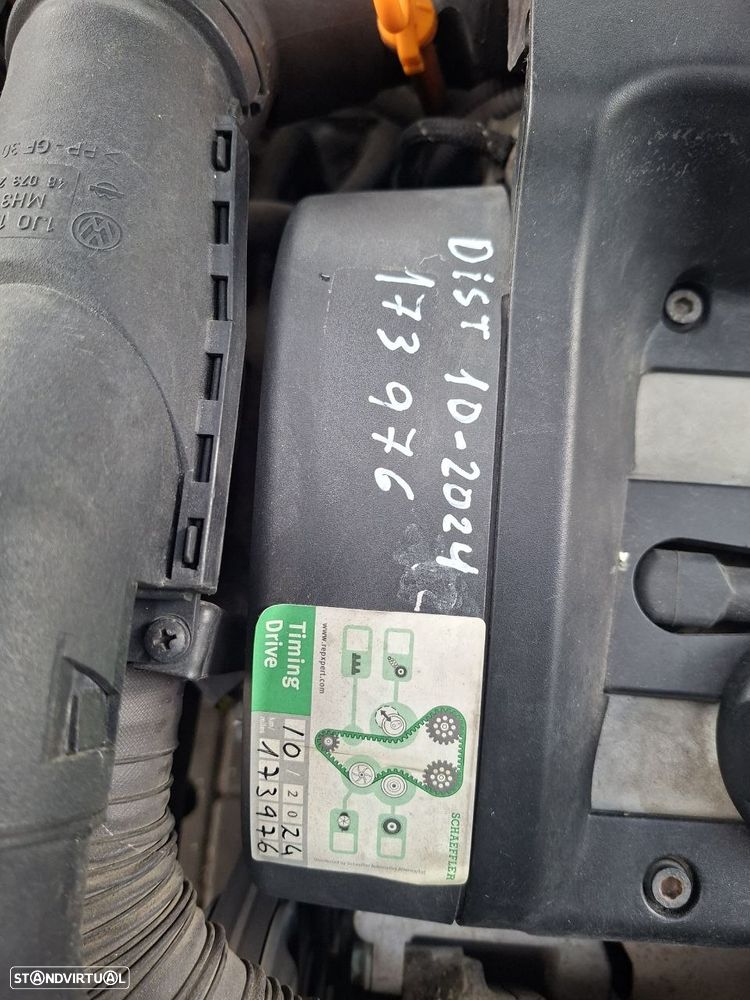 VW Golf 1.4i Confortline AC - 27