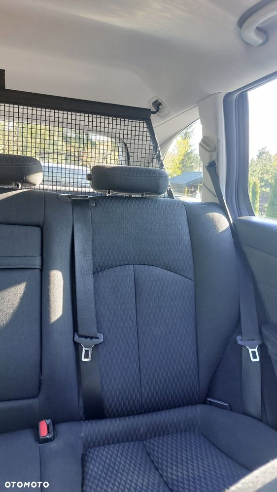 Mercedes-Benz Klasa E 240 Elegance - 9