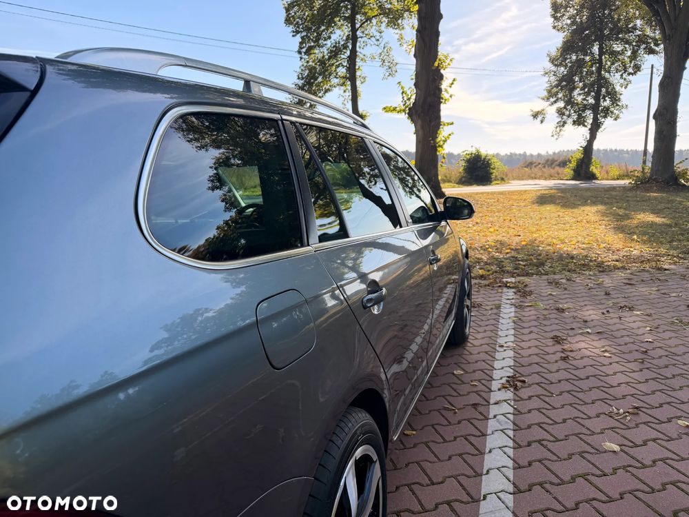 Volkswagen Golf - 25