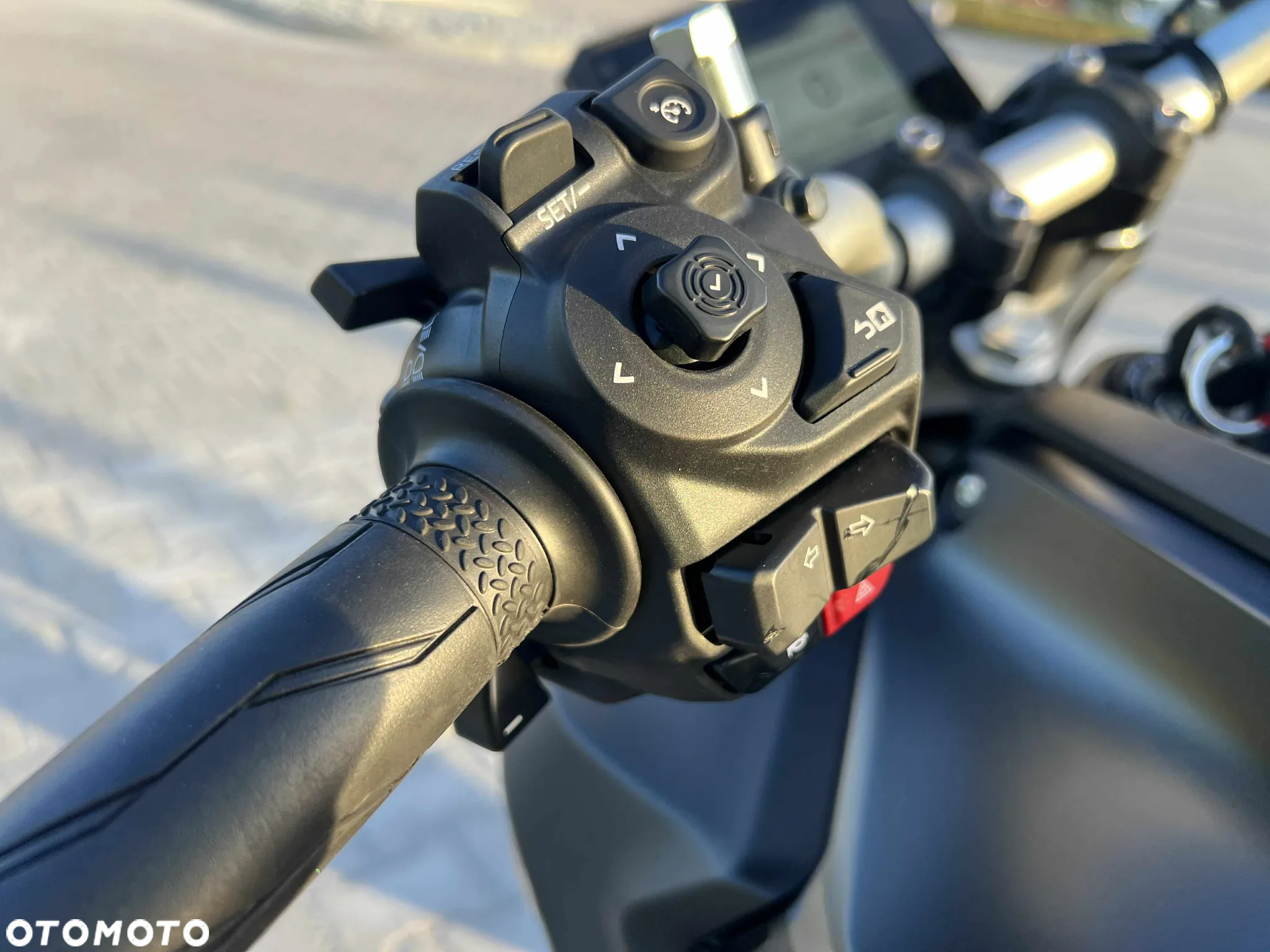Yamaha MT - 19