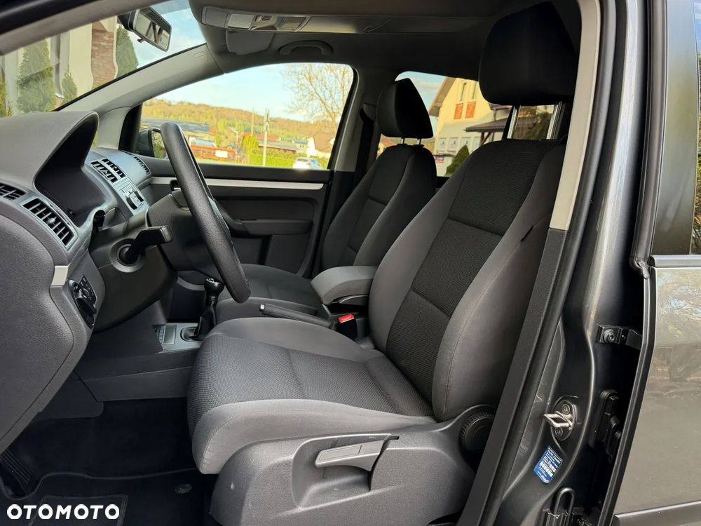 Volkswagen Touran 1.2 TSI Comfortline - 7