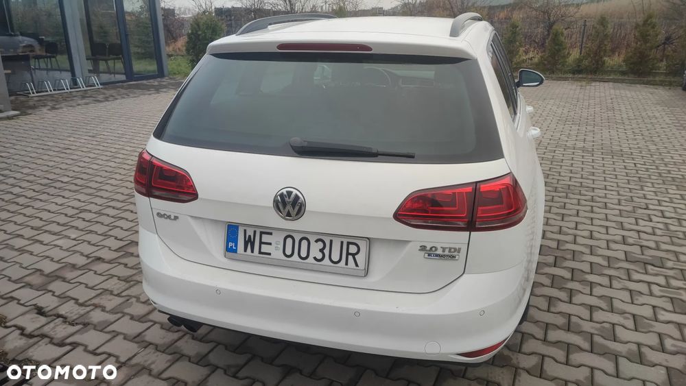 Volkswagen Golf 2.0 TDI (BlueMotion Technology) Highline - 4