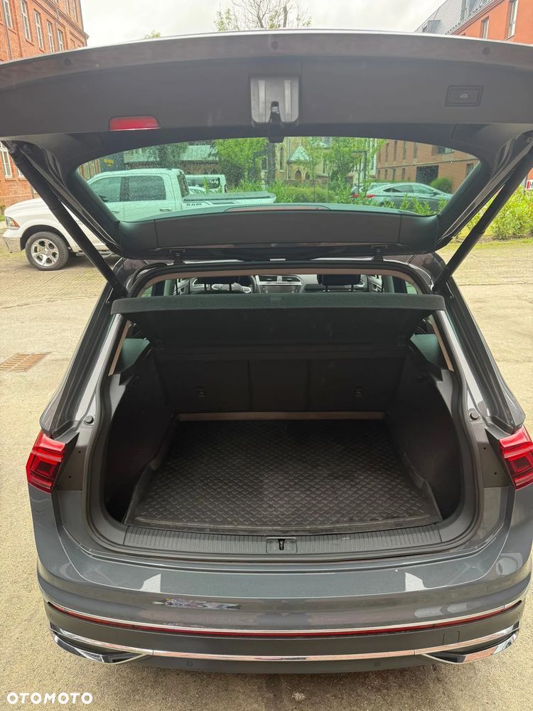 Volkswagen Tiguan 2.0 TDI SCR Elegance DSG - 19