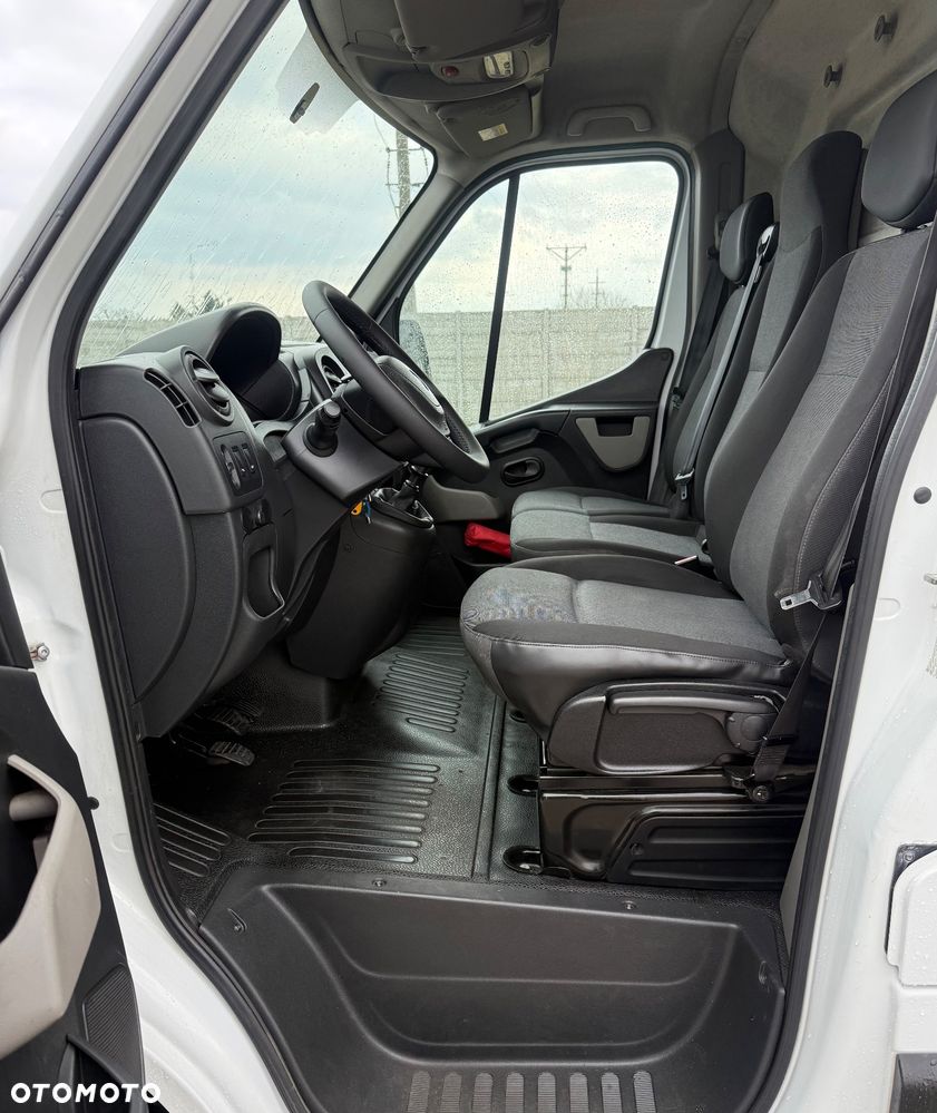 Renault MASTER L2H2 GWARANCJA, klima, hak,navi, tempomat czujniki pdc halogeny - 13