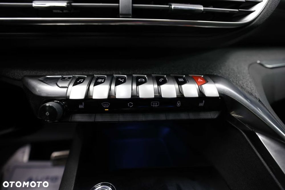 Peugeot 5008 PureTech 130 EAT8 Stop & Start GT - 35