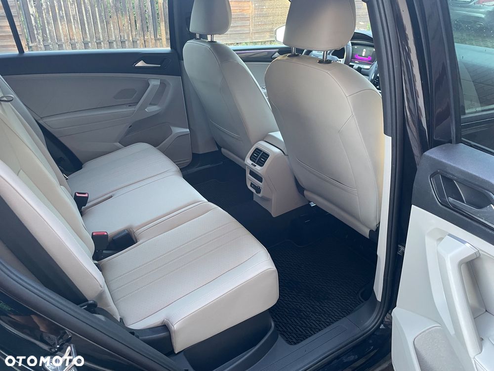 Volkswagen Tiguan Allspace - 21