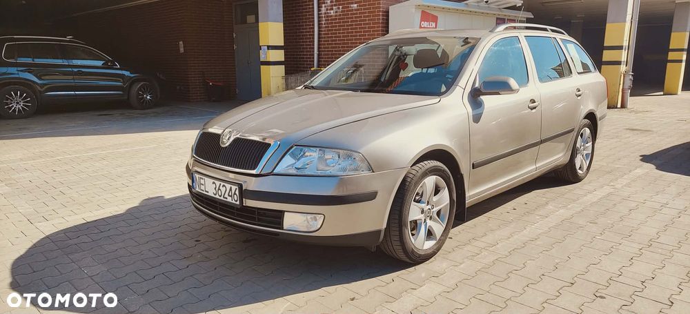 Skoda Octavia 2.0 FSI Ambiente - 1