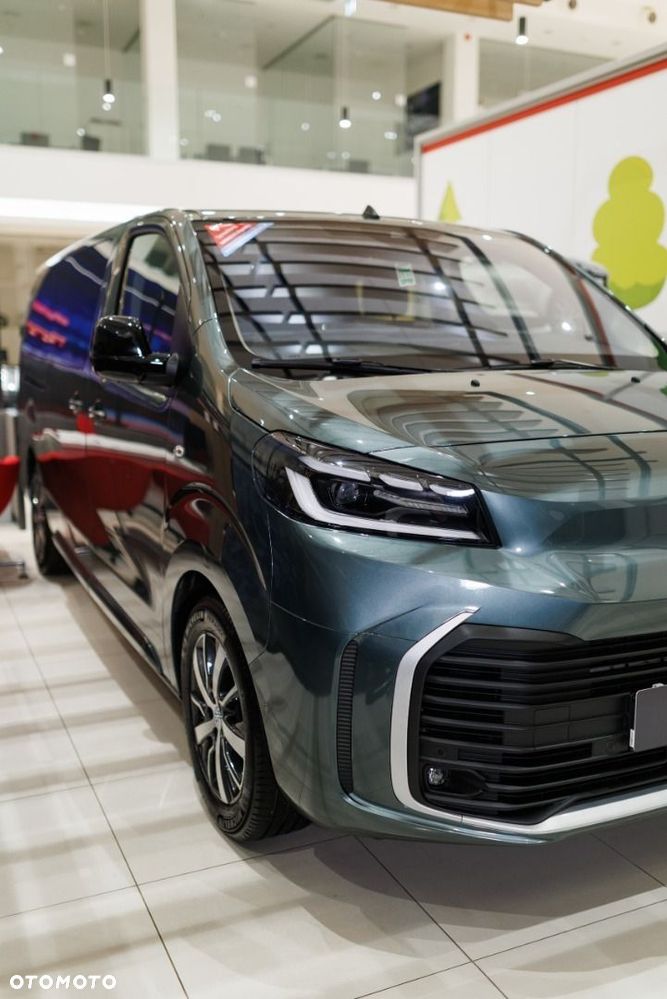 Toyota Proace Verso - 13