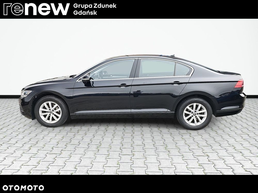 Volkswagen Passat - 9