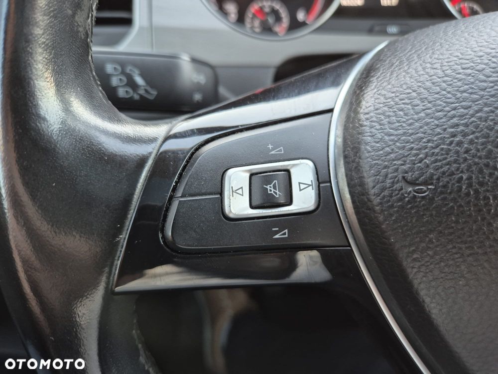 Volkswagen Golf Sportsvan 1.6 TDI BlueMotion Technology Comfortline - 22