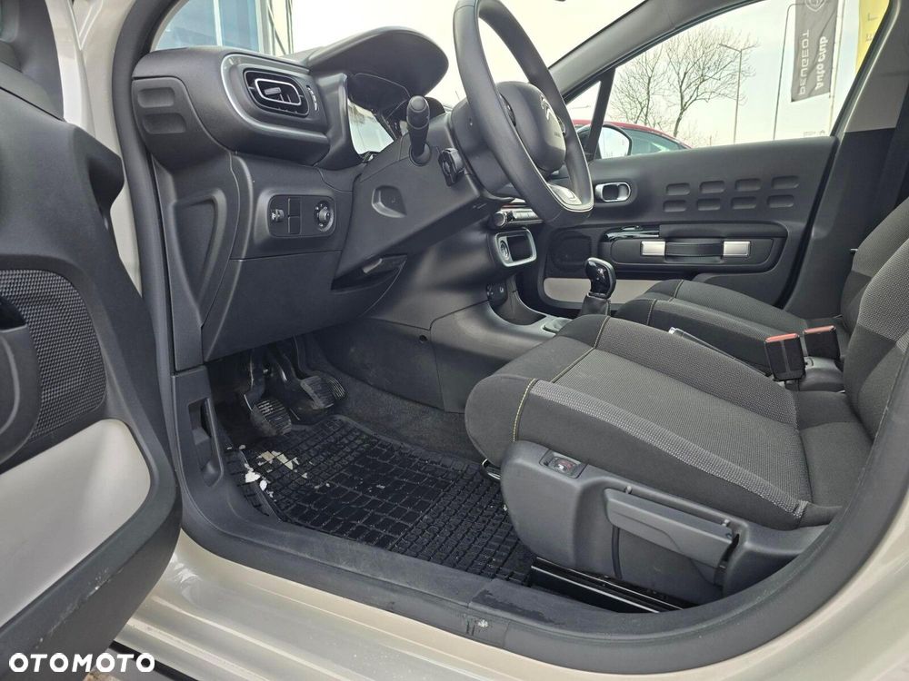 Citroën C3 1.2 PureTech Shine - 14