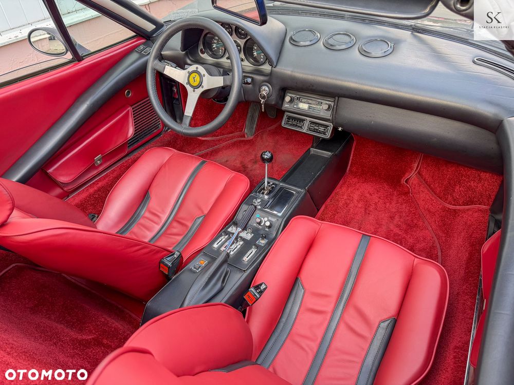 Ferrari 308 - 13
