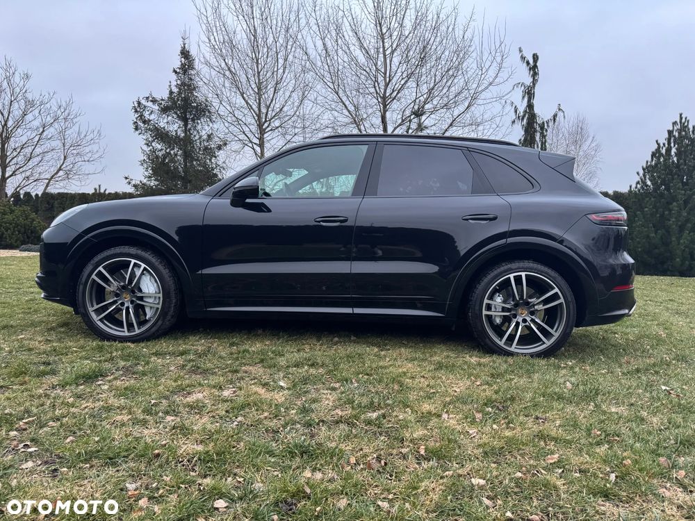 Porsche Cayenne Turbo - 5