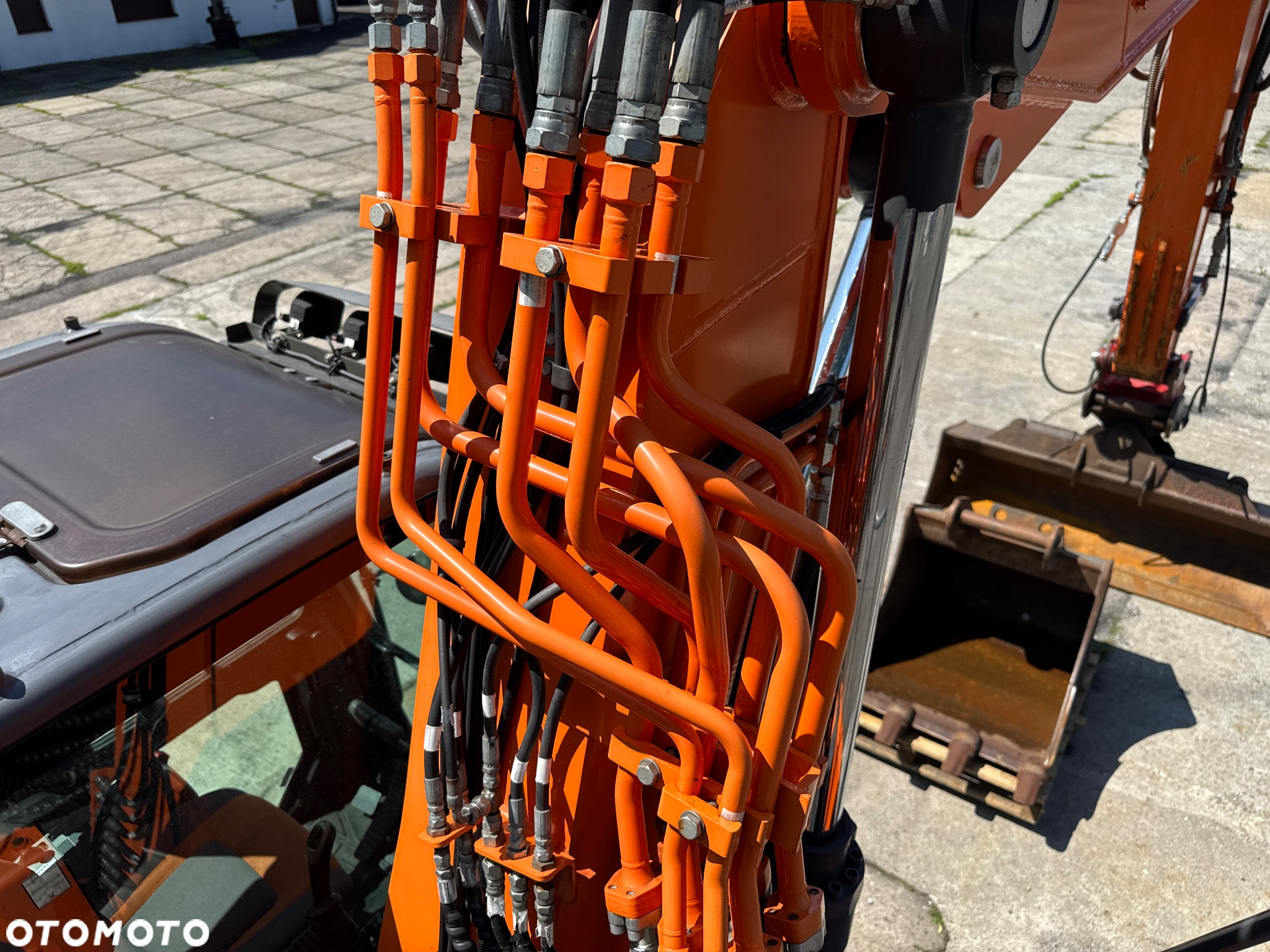 Doosan Koparka Gąsienicowa DX140 LCR-5 - 32