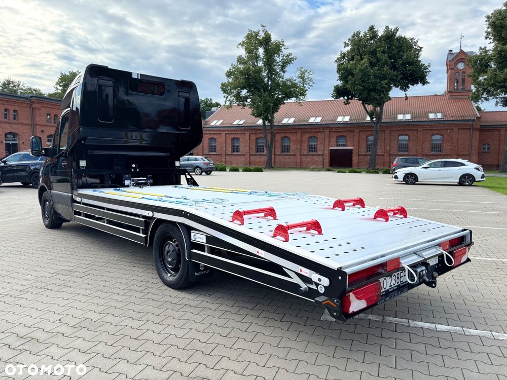 Mercedes-Benz Sprinter - 7