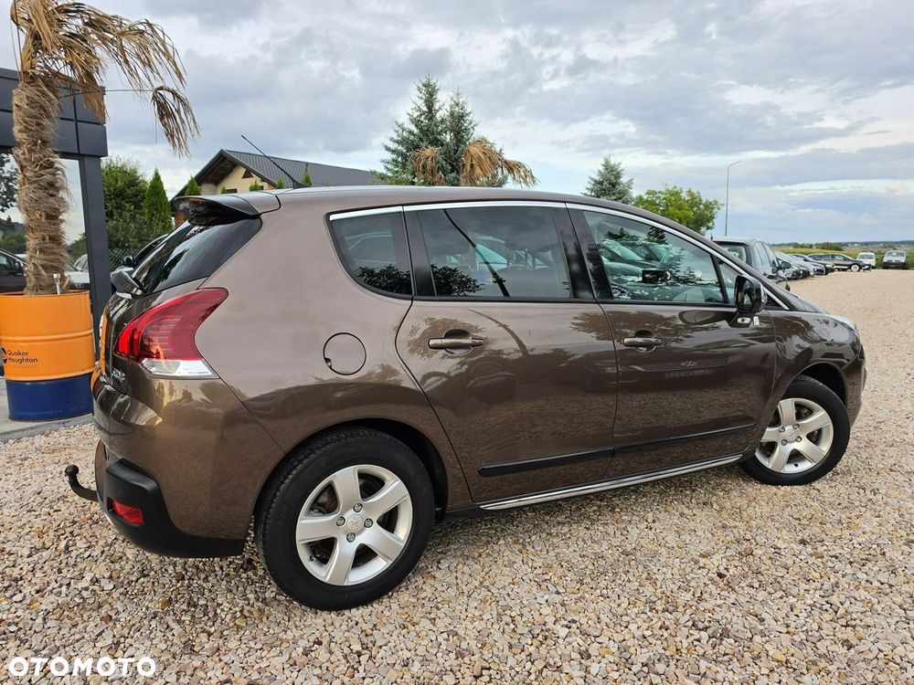 Peugeot 3008 Hybrid4 - 23