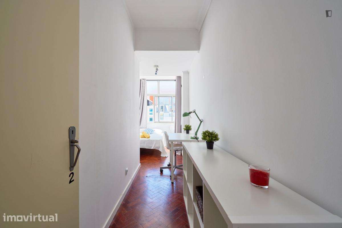 Quarto - localizado em Saldanha Lisbon - Grande imagem: 2/46