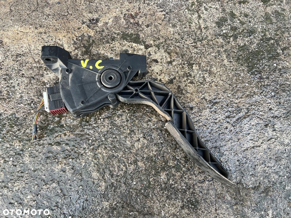 Pedał gazu przyspieszacza Opel Vectra C Signum 9186724 - 2