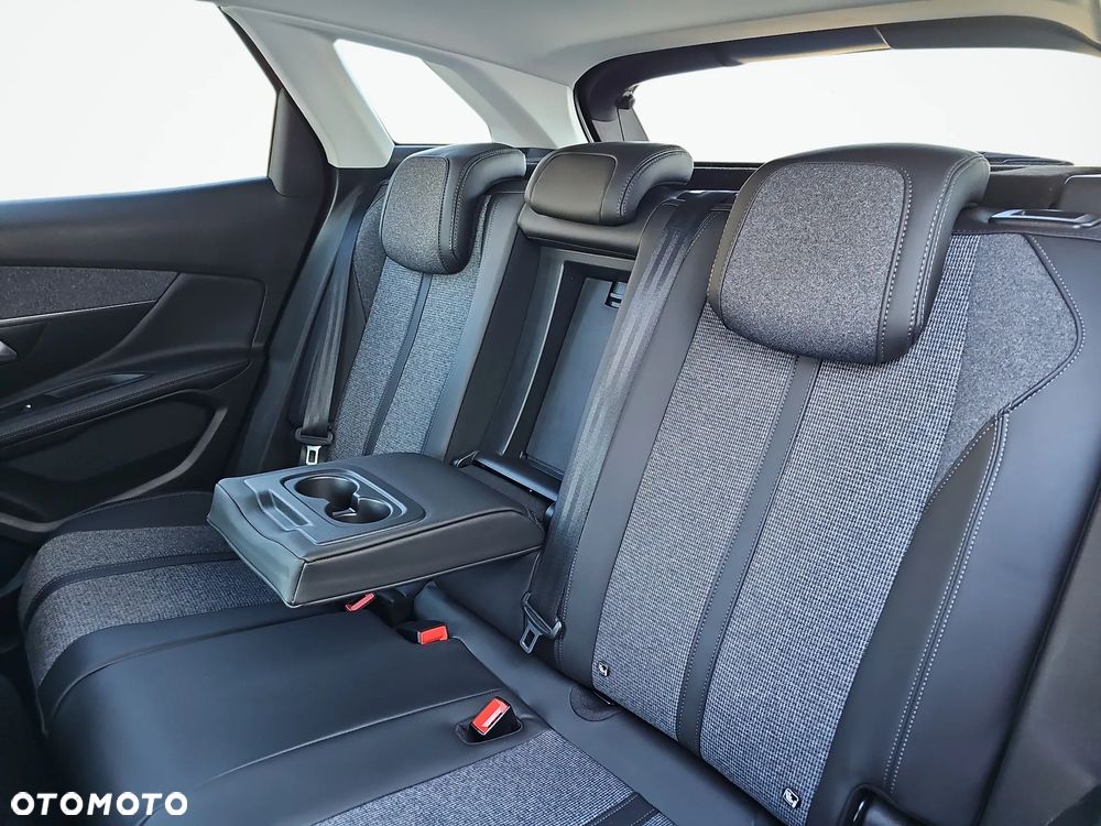 Peugeot 3008 1.6 THP Allure S&S EAT6 - 13