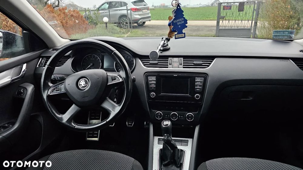 Skoda Octavia 2.0 TDI Ambition - 11