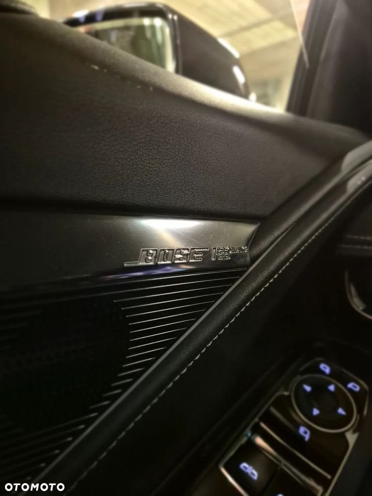 Chevrolet Corvette - 9