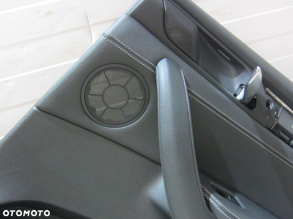 BMW X3 F25 BOCZEK DRZWI SKÓRA NEVADA PRAWY TYŁ CZARNY 51427279930 7279930 - 7