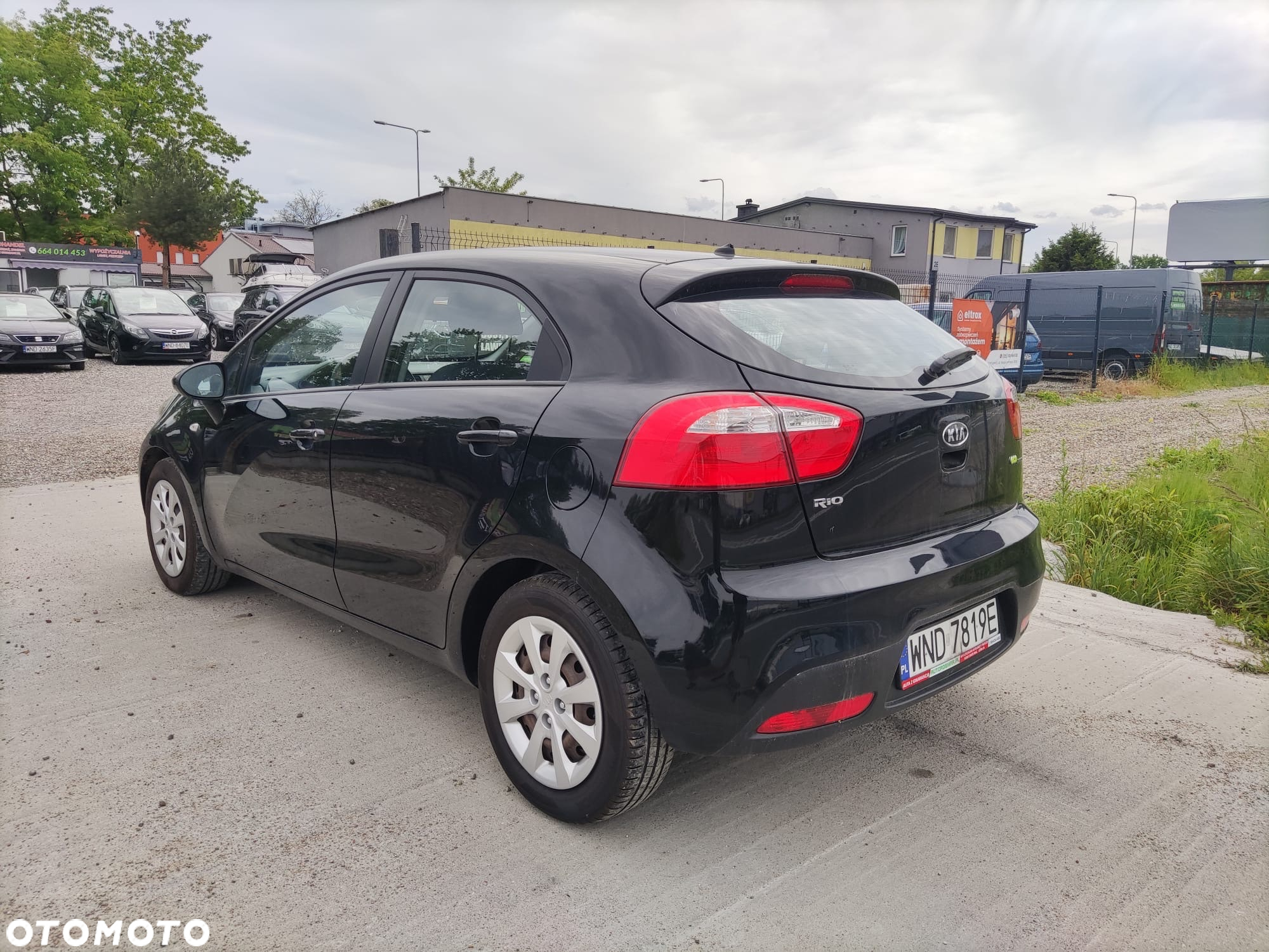 Kia Rio 1.2 Attract - 8