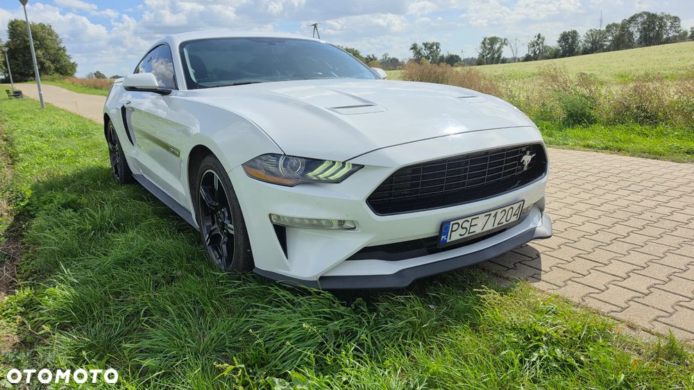 Ford Mustang - 11