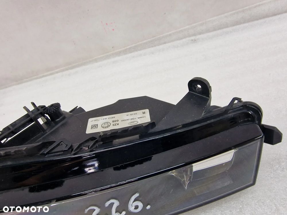 SKODA OCTAVIA 3 III LIFT 5E0 16- PRAWY HALOGEN PRZEDNI PRZÓD , NR 5E0941700F , NR 5E0941700F , NR AUKCJI H226 - 3