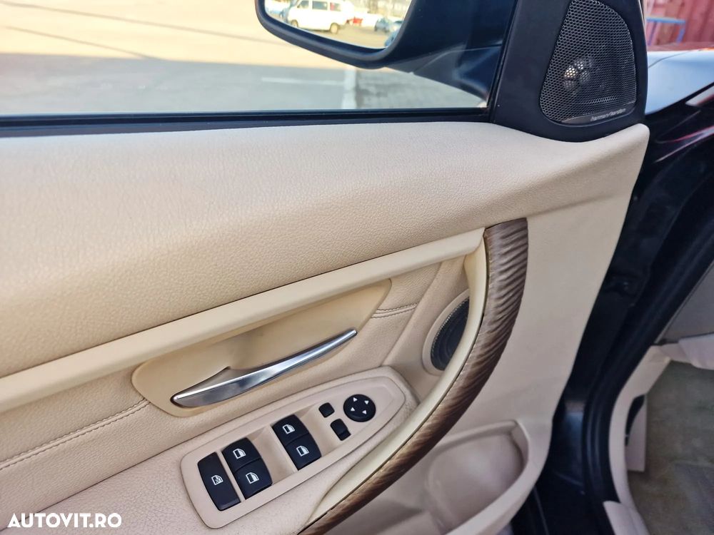 BMW Seria 3 320d Aut. Blue Performance Modern Line - 33