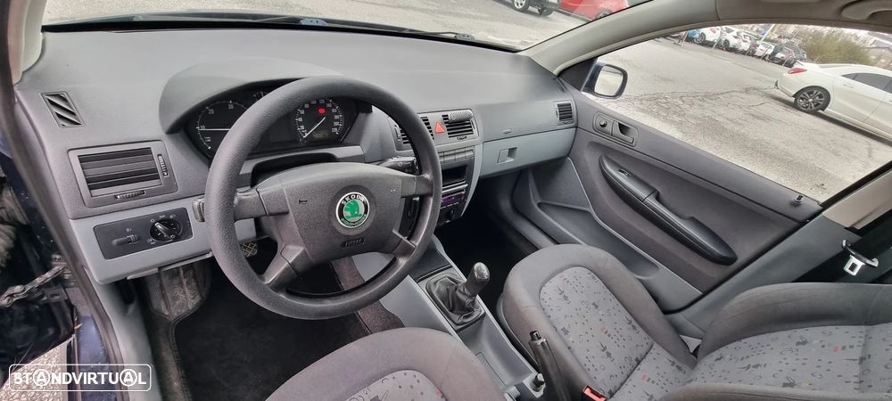 Skoda Fabia Break 1.9 TDi Ambiente - 10