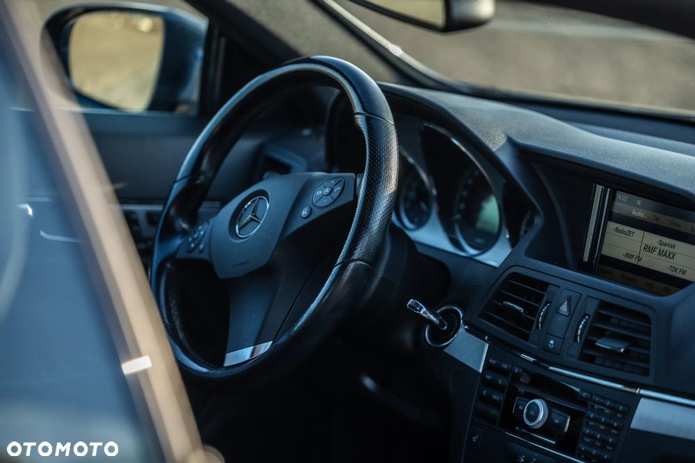 Mercedes-Benz Klasa E 350 CDI BlueEff - 9