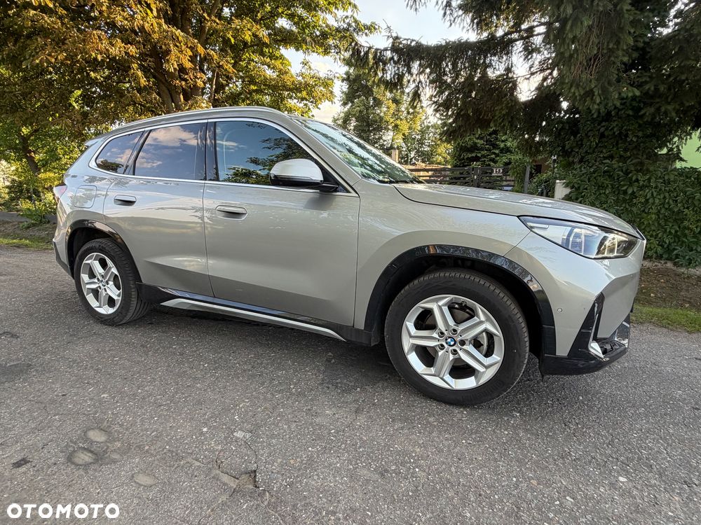 BMW X1 sDrive18i xLine - 8