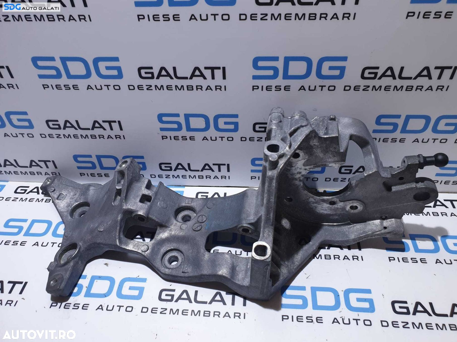 Suport Alternator Accesorii Motor Seat Leon 5F 1.6 CLHA CLHB CRKB CXXA CXXB DBKA DDYA DDYB DGTA DGTE 2013 - 2017 Cod 04L903143B [S0353] - 1