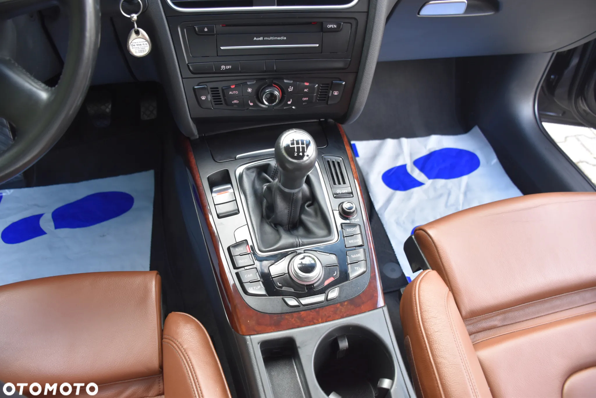 Audi A4 2.0 TDI DPF S line Sportpaket - 19