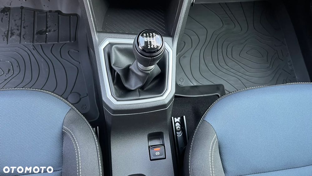 Dacia Sandero - 16