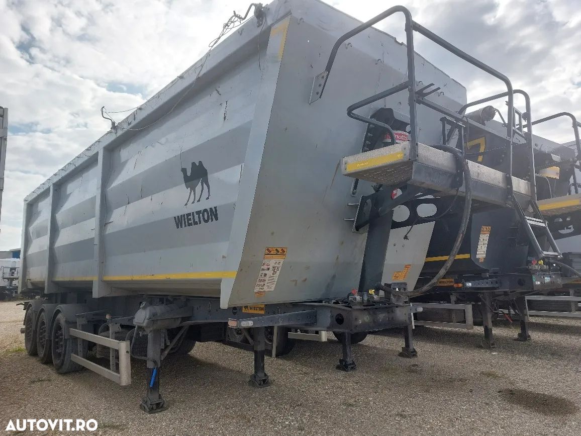 Wielton SDZ 51m3, transport deseuri fier - 1