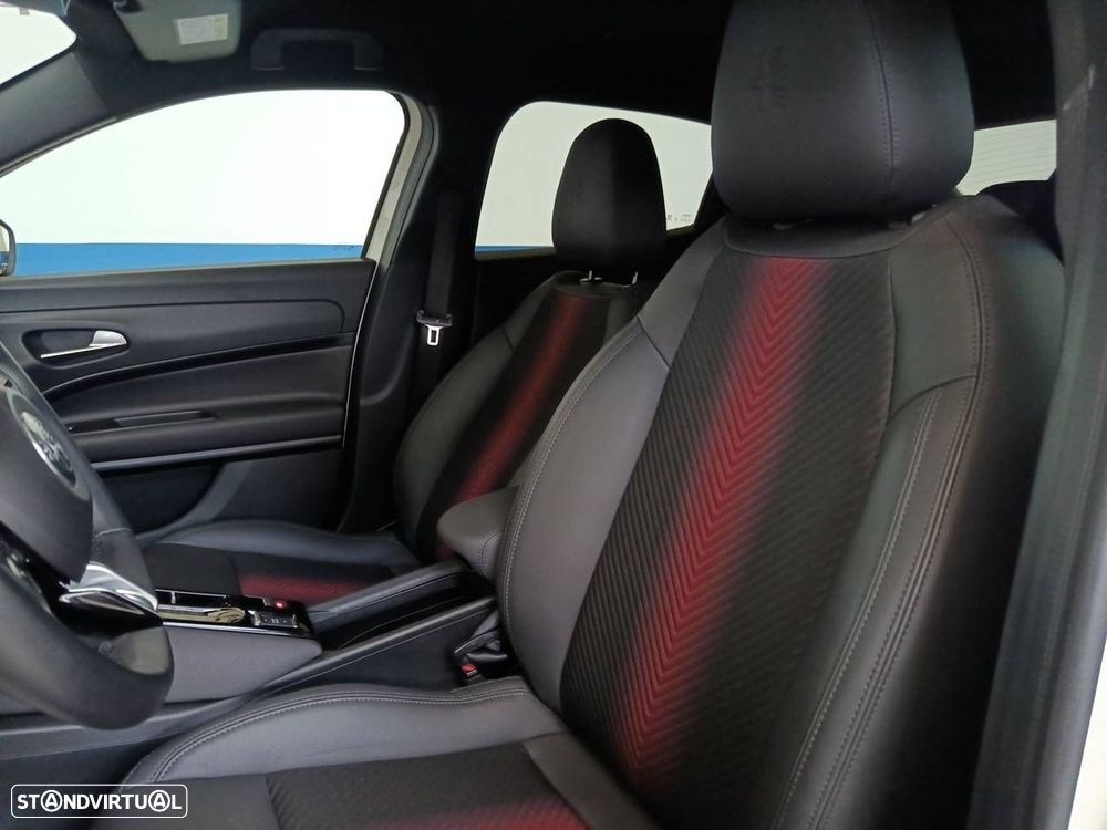 Alfa Romeo Junior 1.2 Speciale eDCT6 - 9