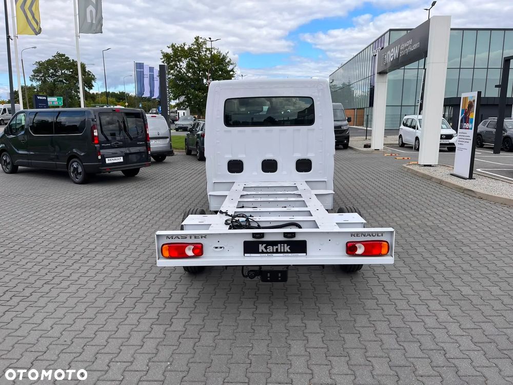 Renault Master Doka 7 os. + plandeka do wys. kabiny - 7