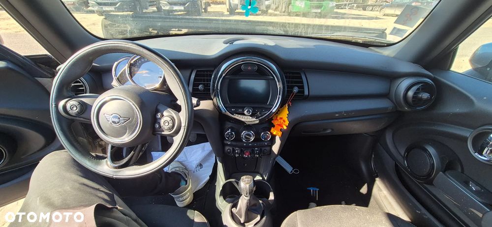 MINI ONE Standard - 20