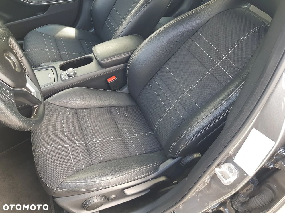 Mercedes-Benz GLA 220 CDI 4Matic 7G-DCT Style - 14