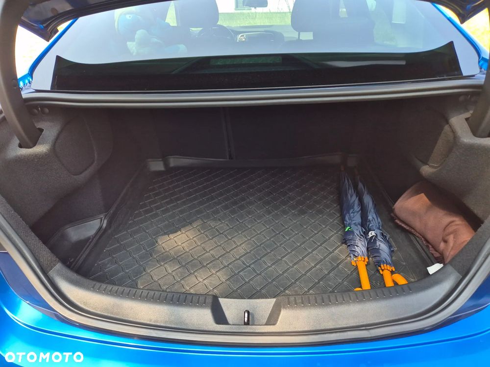 Renault Megane 1.3 TCe FAP Limited - 8
