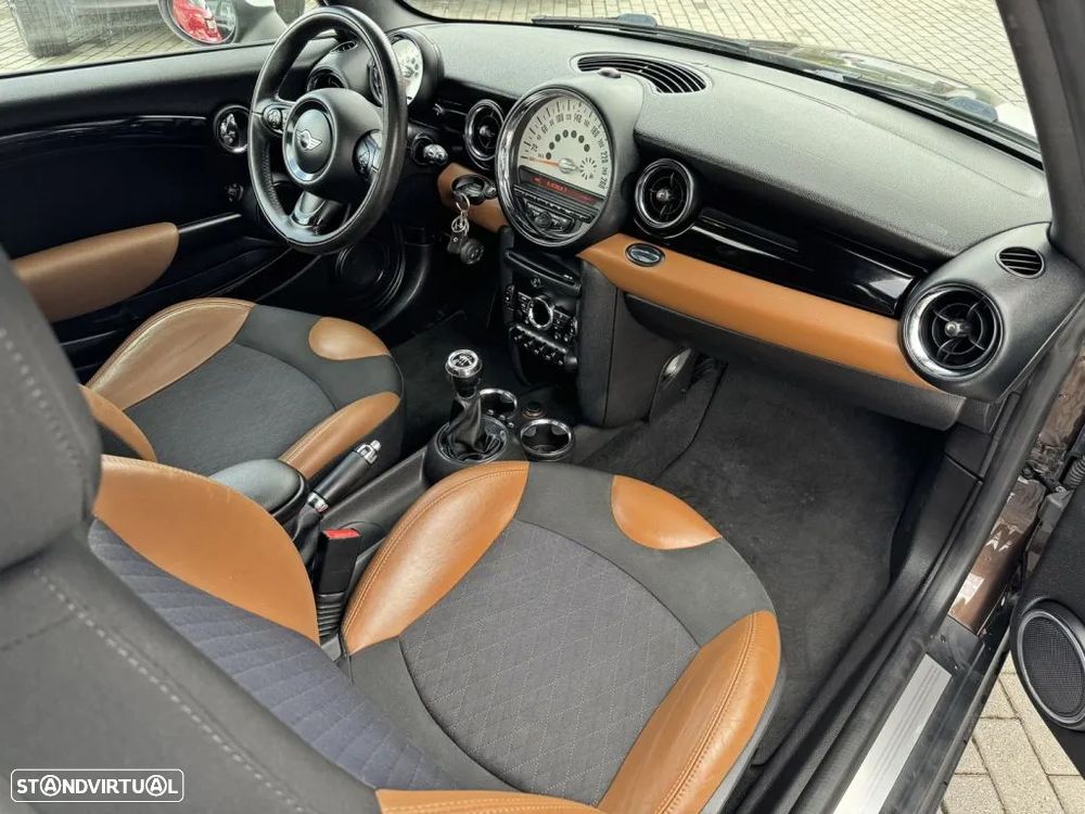 MINI 3 Portas Cooper - 12