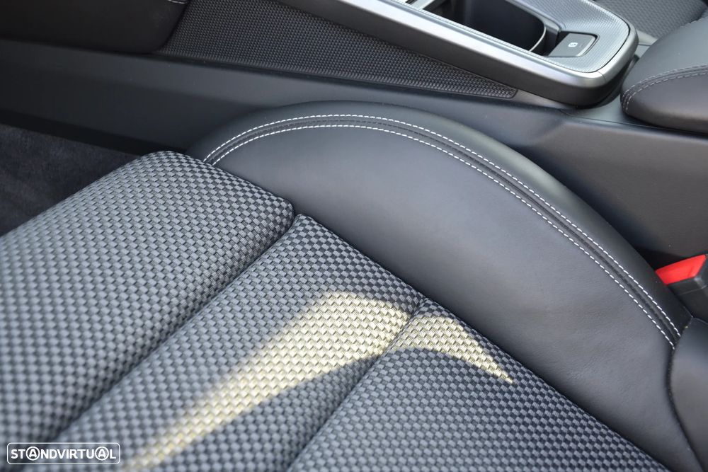 Porsche 911 (992) Carrera 4S PDK - 27